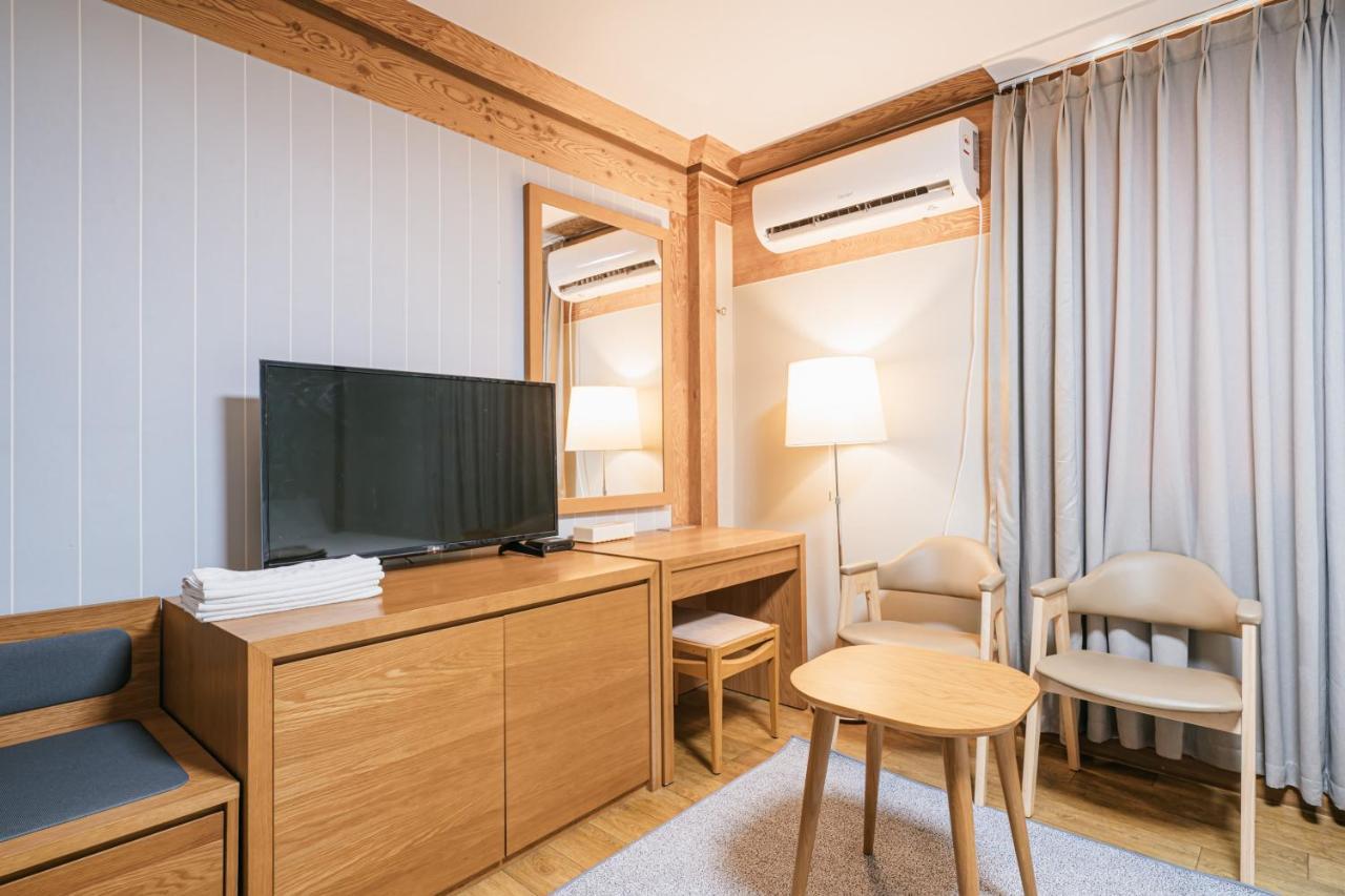 Jeju Miracle Hotel Εξωτερικό φωτογραφία