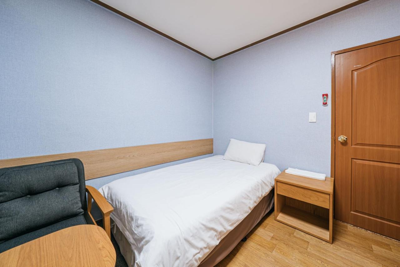 Jeju Miracle Hotel Εξωτερικό φωτογραφία