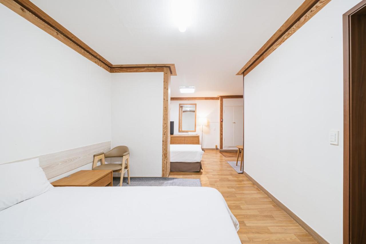 Jeju Miracle Hotel Εξωτερικό φωτογραφία
