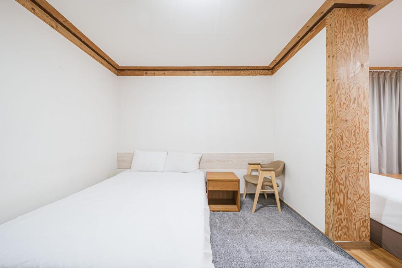 Jeju Miracle Hotel Εξωτερικό φωτογραφία
