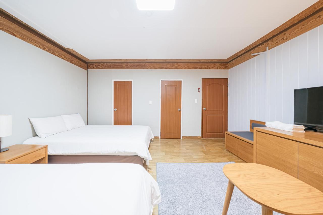 Jeju Miracle Hotel Εξωτερικό φωτογραφία