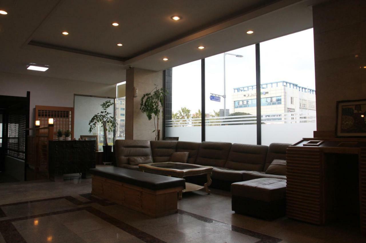 Jeju Miracle Hotel Εξωτερικό φωτογραφία